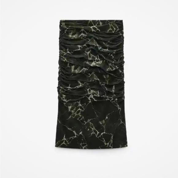 Zara Ruched Green Marble Midi Skirt - Picture 3 of 9